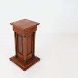 Console ou piédestal en laiton et bois de style antique du XXe siècle