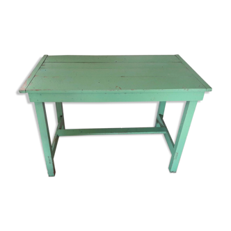Green farm table