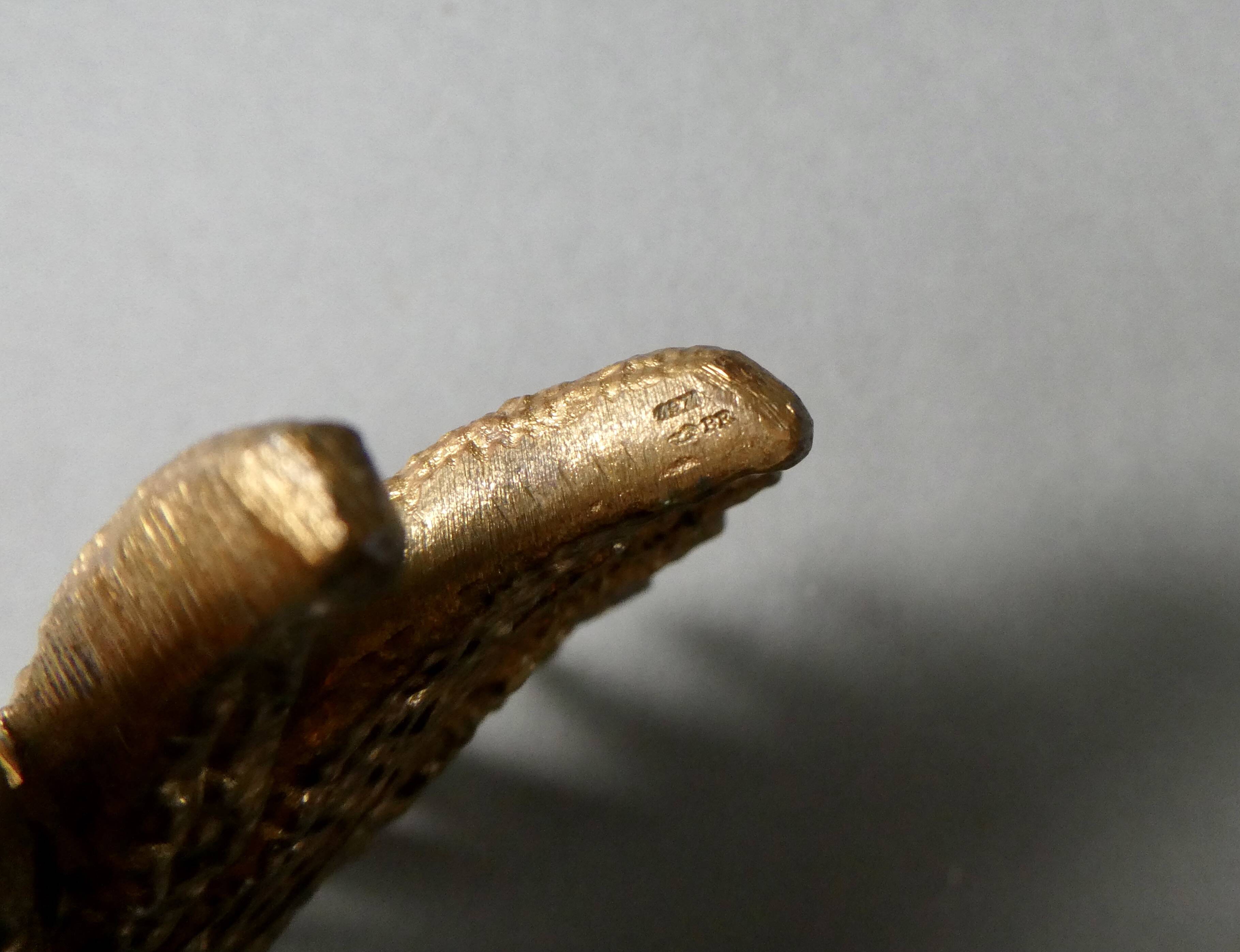 Bronze sculpture paperweight signed Roger Bezombes, 1971