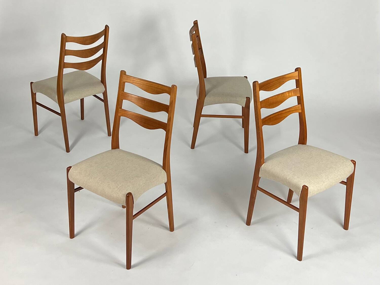 4-piece set Danish teak chair Arne Wahl Iversen vintage chairs