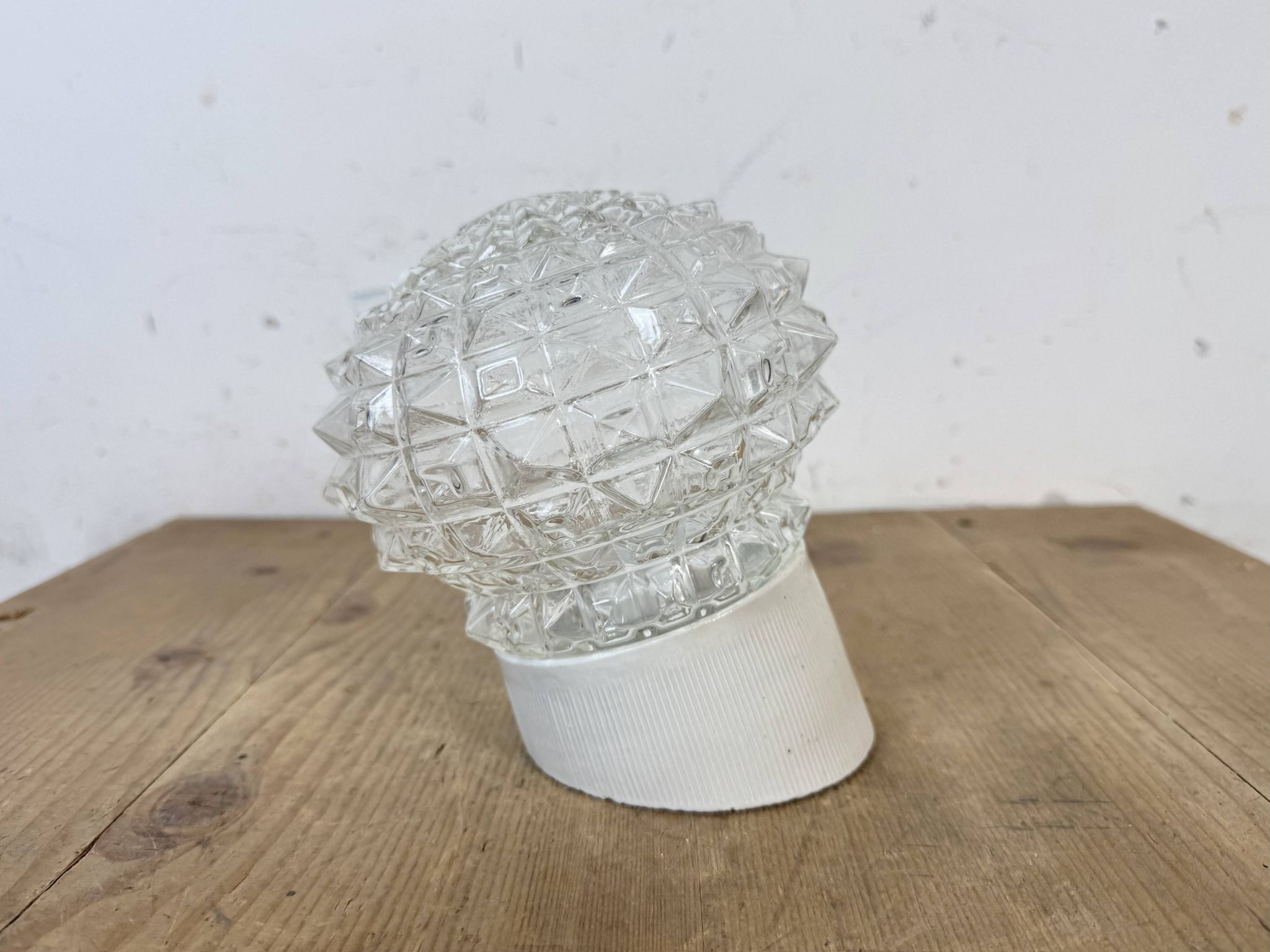 Vintage White Porcelain Wall Light, 1970s