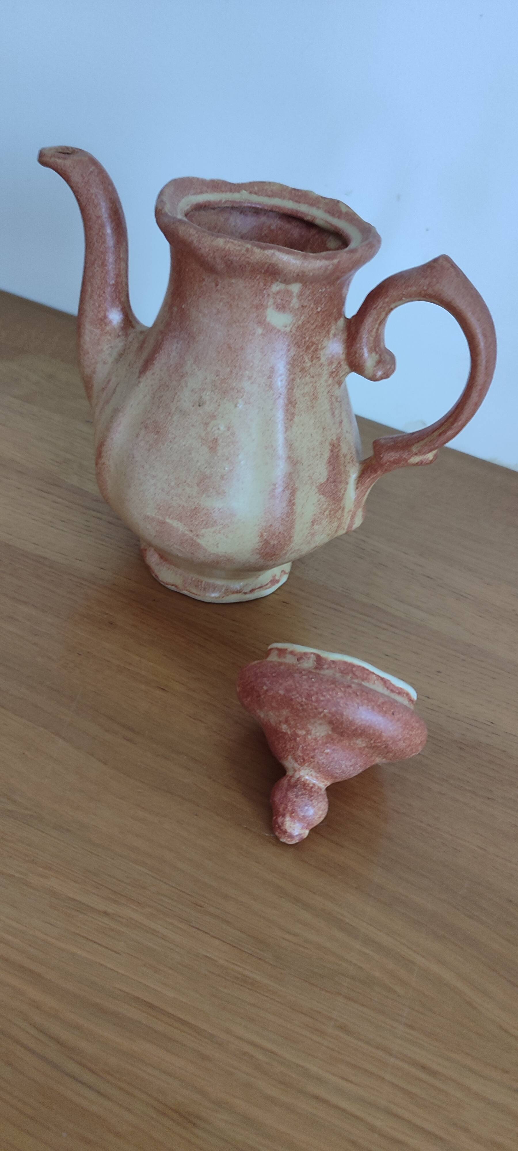 Lot cafetière,tasses et soucoupes Service à café