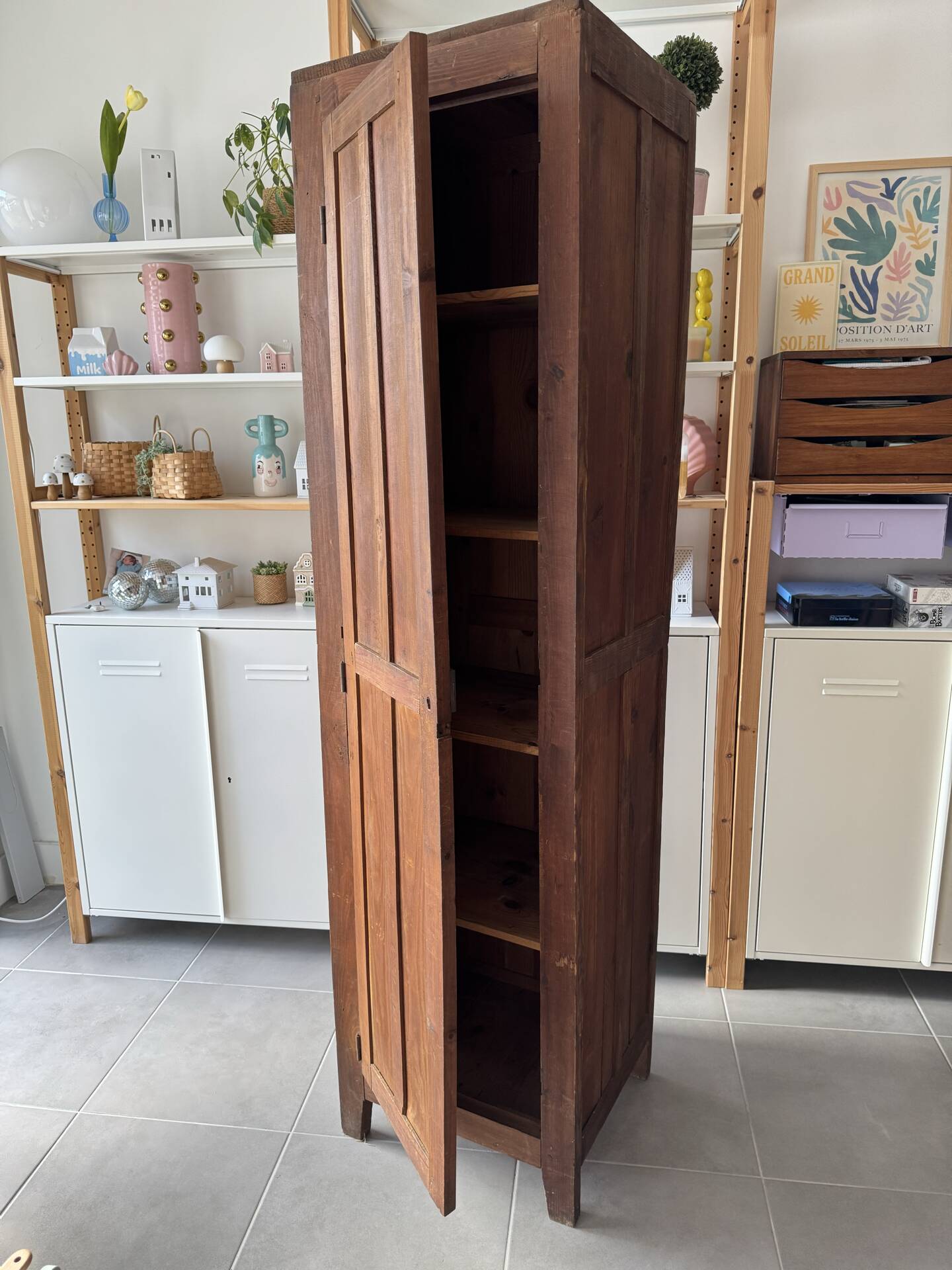 Standing men's wardrobe - Parisian style - vintage