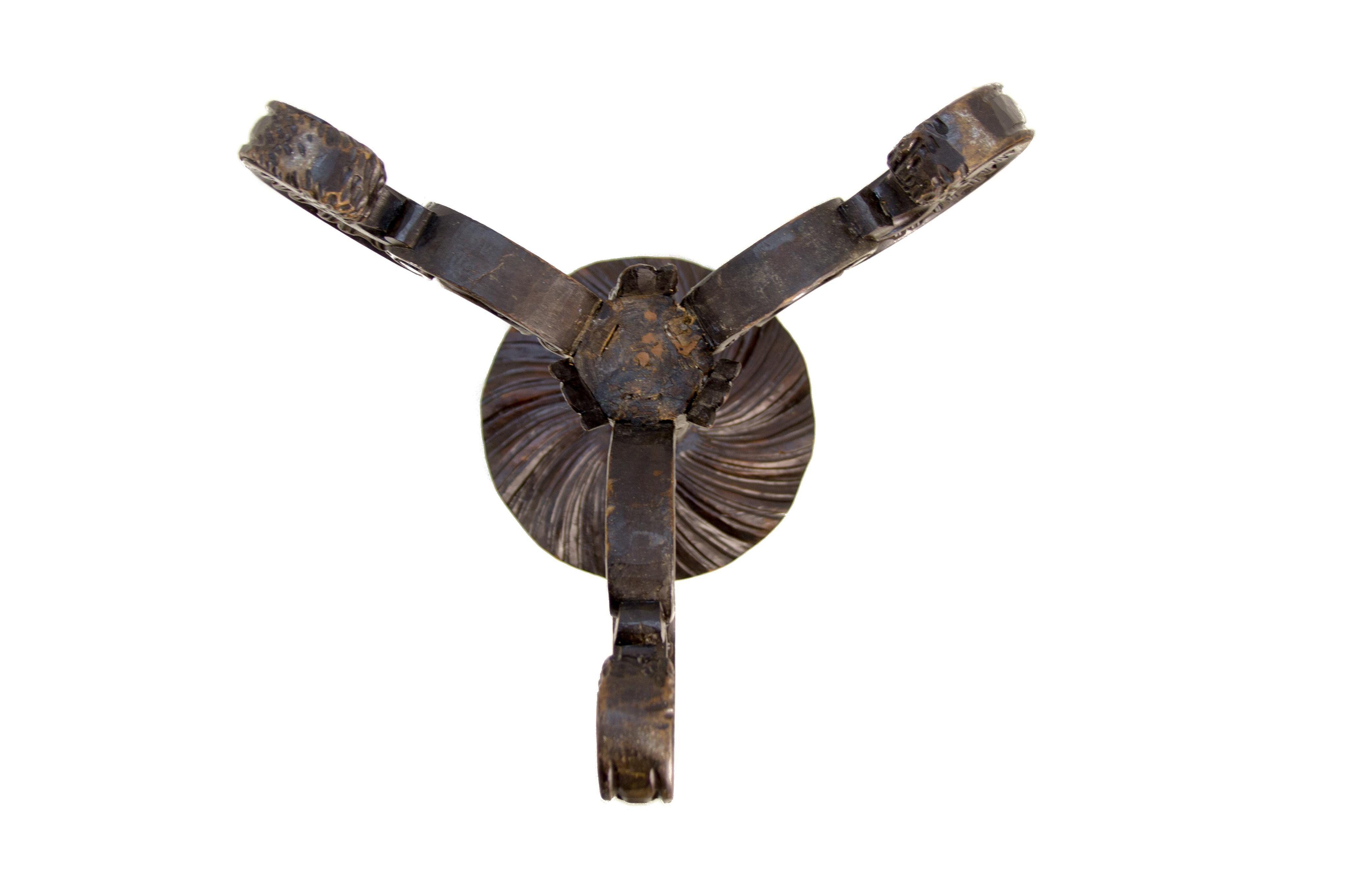 French carved pedestal table