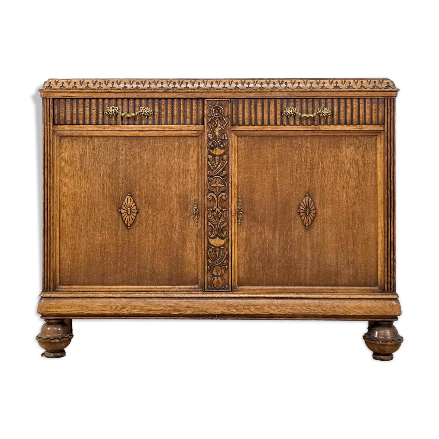 Elegant carved oak sideboard in Renaissance style from the 1930s