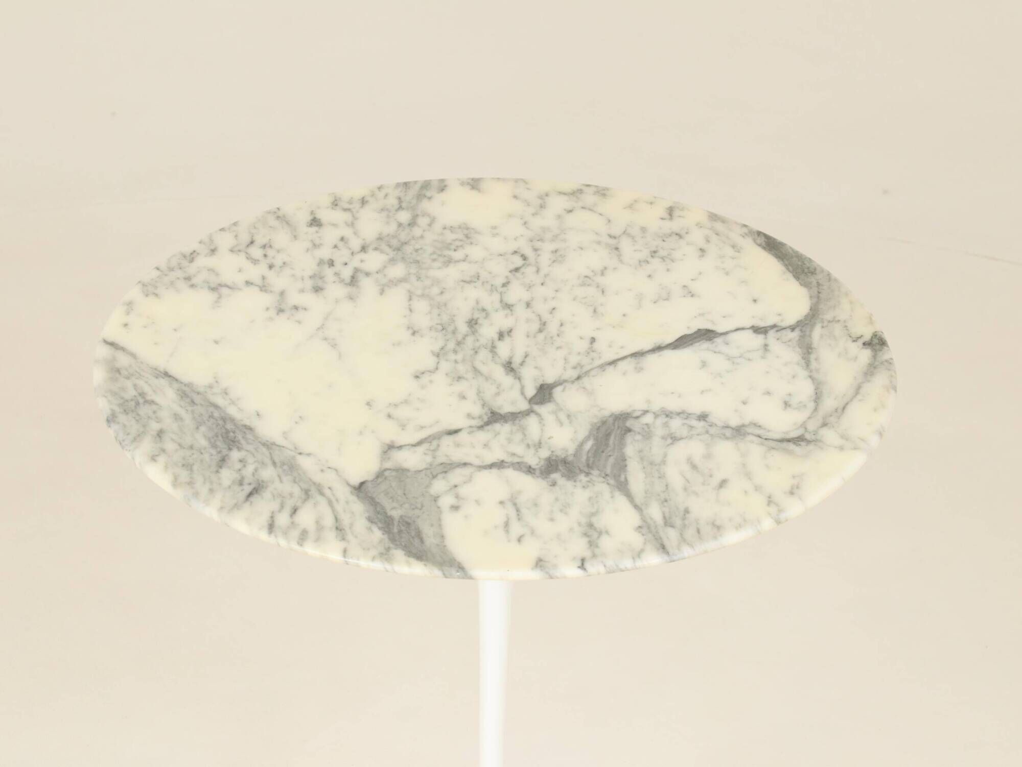 Tulip Side Table in White Marble by Eero Saarinen for Knoll, 1960s