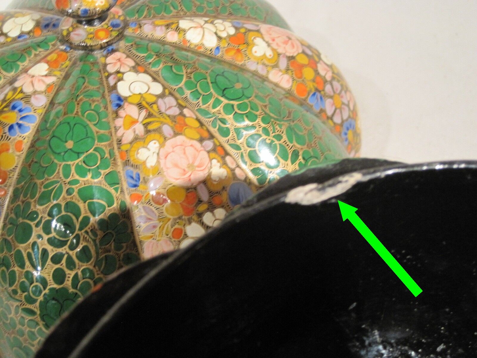 Round Pumpkin-Shaped Box in Painted Papier-Mâché