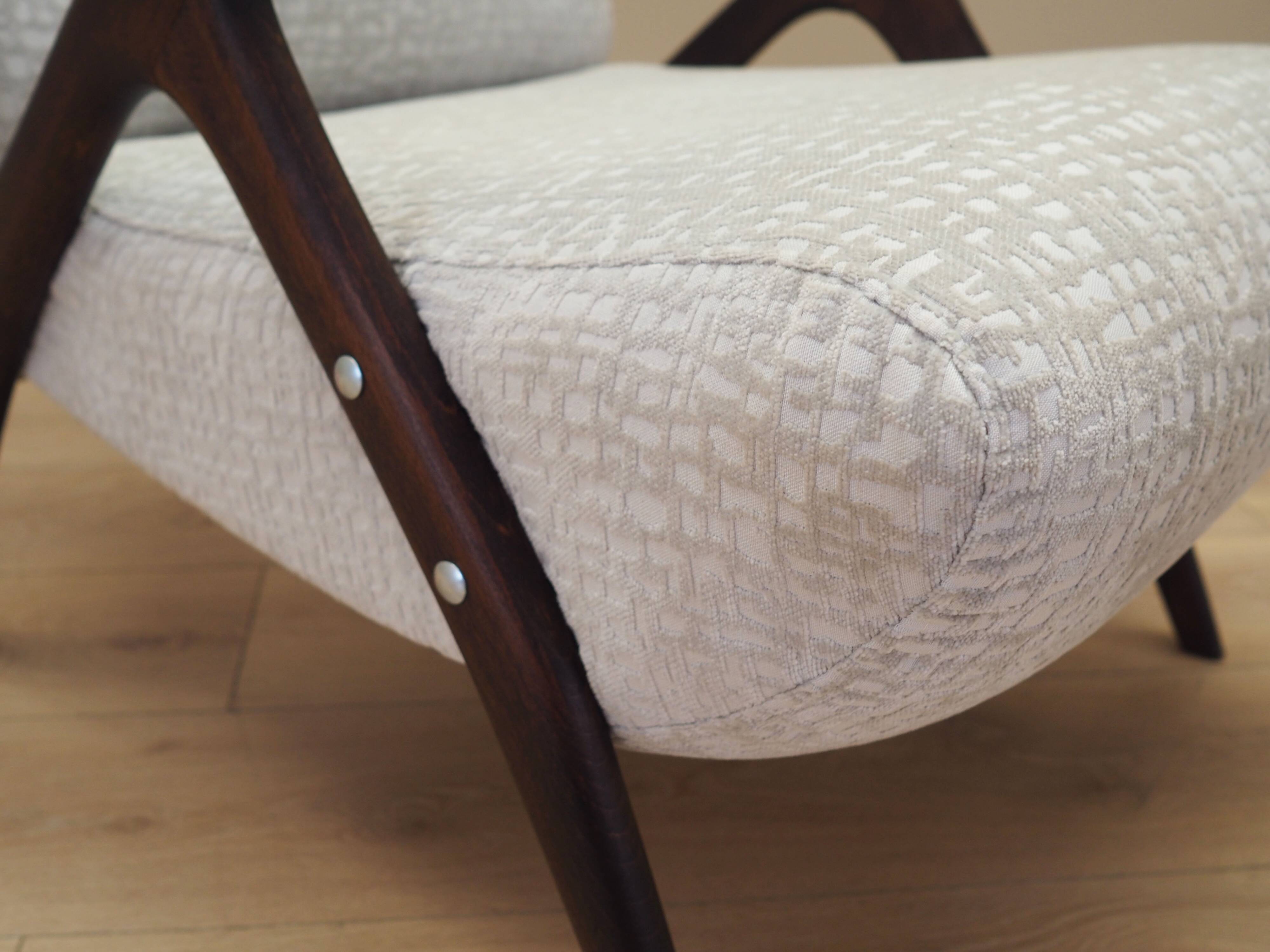 Beech armchair, Italian design, 1970s, production: Italy