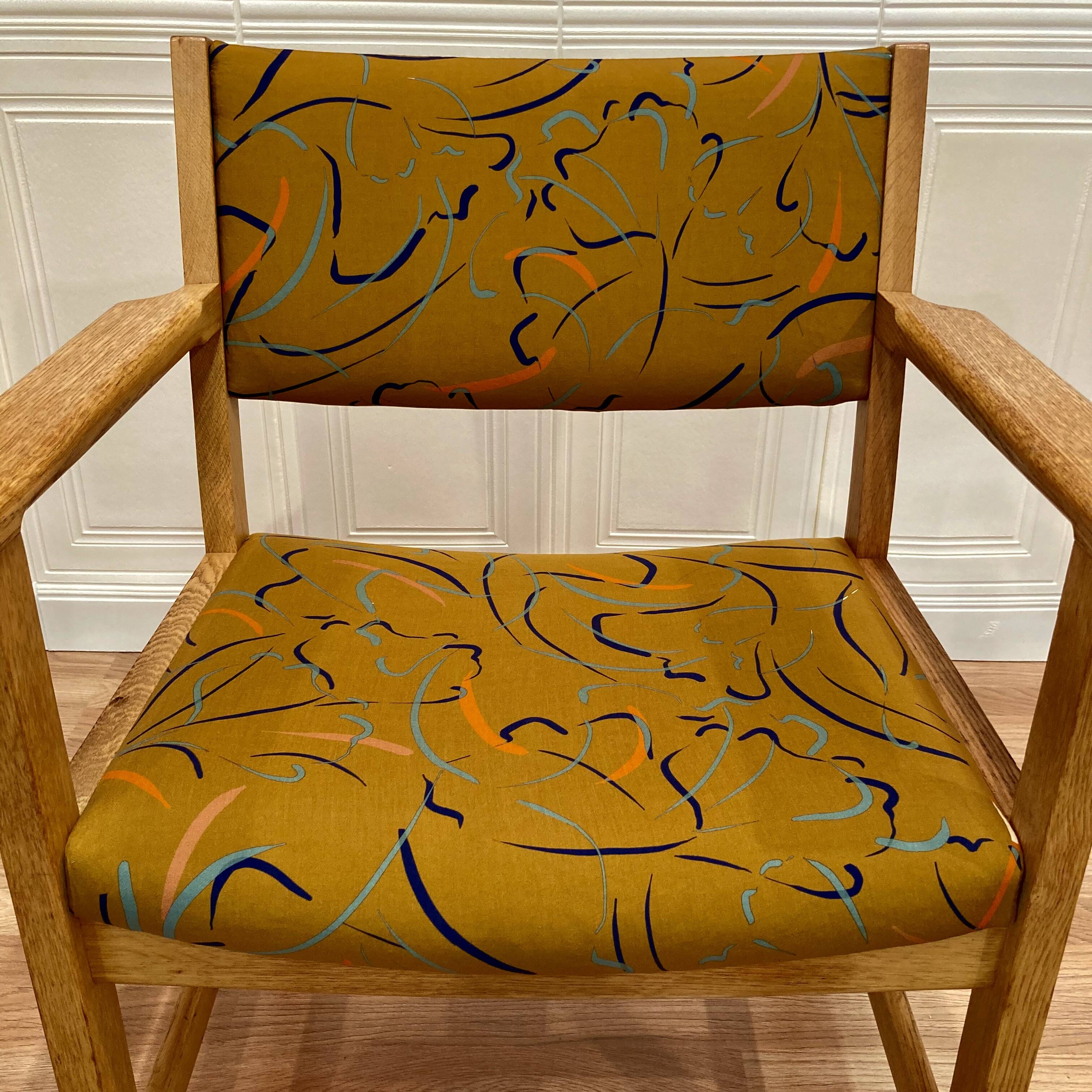 6 chairs stamped Hans Wegner "Scandinavian design" 1960.