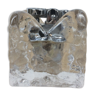 Glass cubic ice lighter