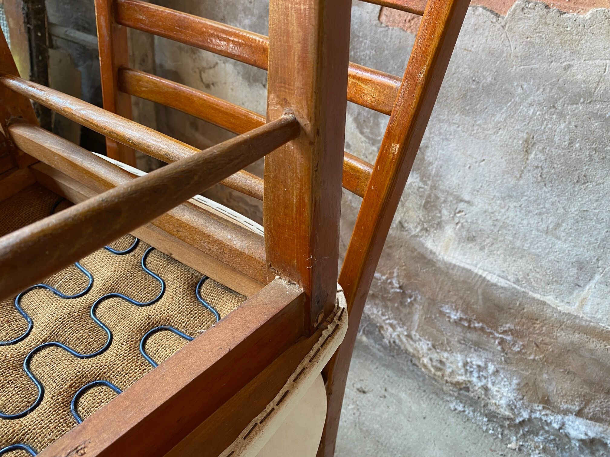 Set of 4 vintage an50 Scandinavian white chairs