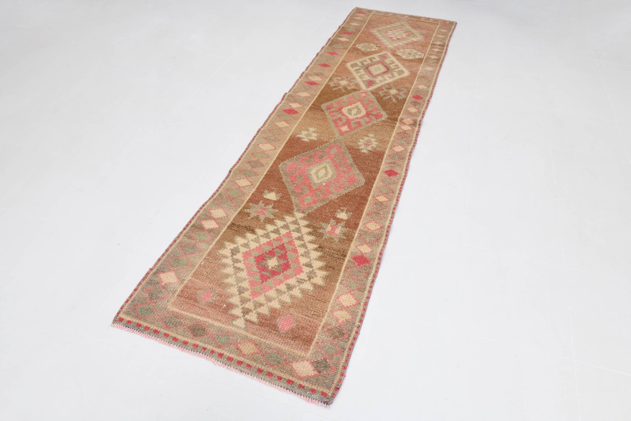 Taupe & Dusty Pink Vintage Carpet For Hallway, 83x308 Cm