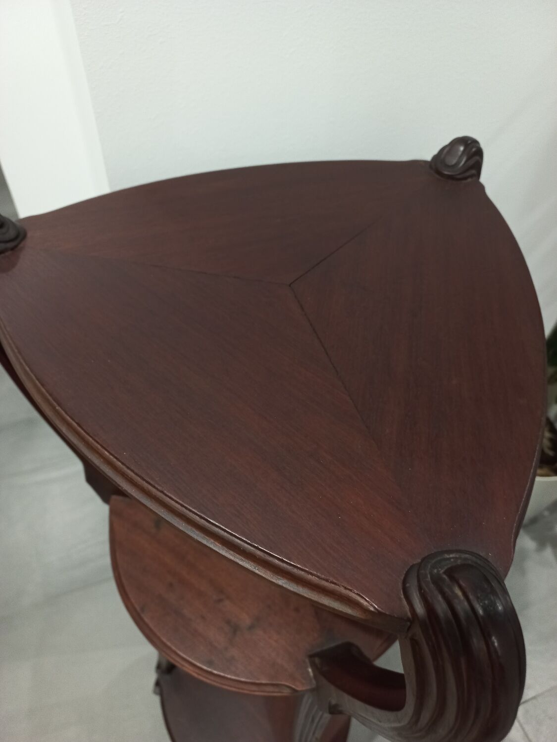 Mahogany Art Nouveau Stand