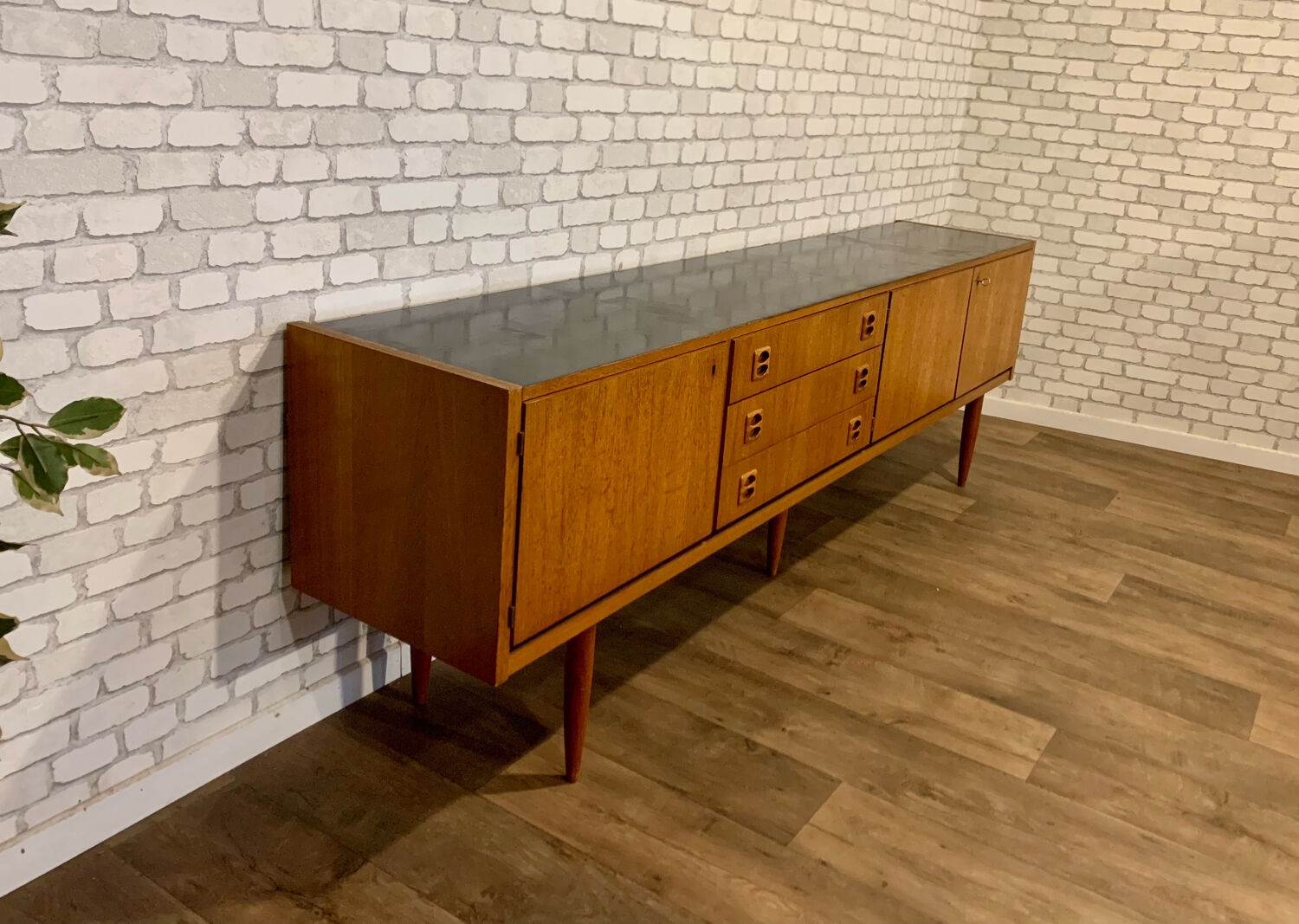 Vintage Scandinavian enfilade 1960