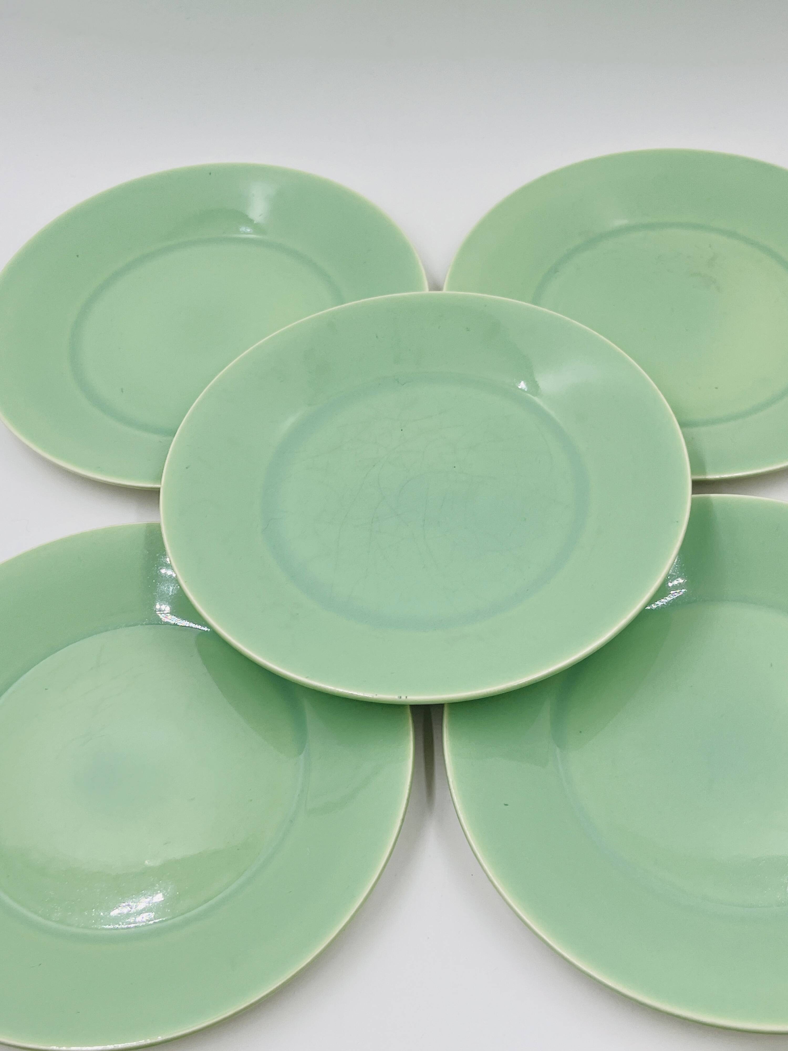 Lot de 7 assiettes a dessert Boch Frères