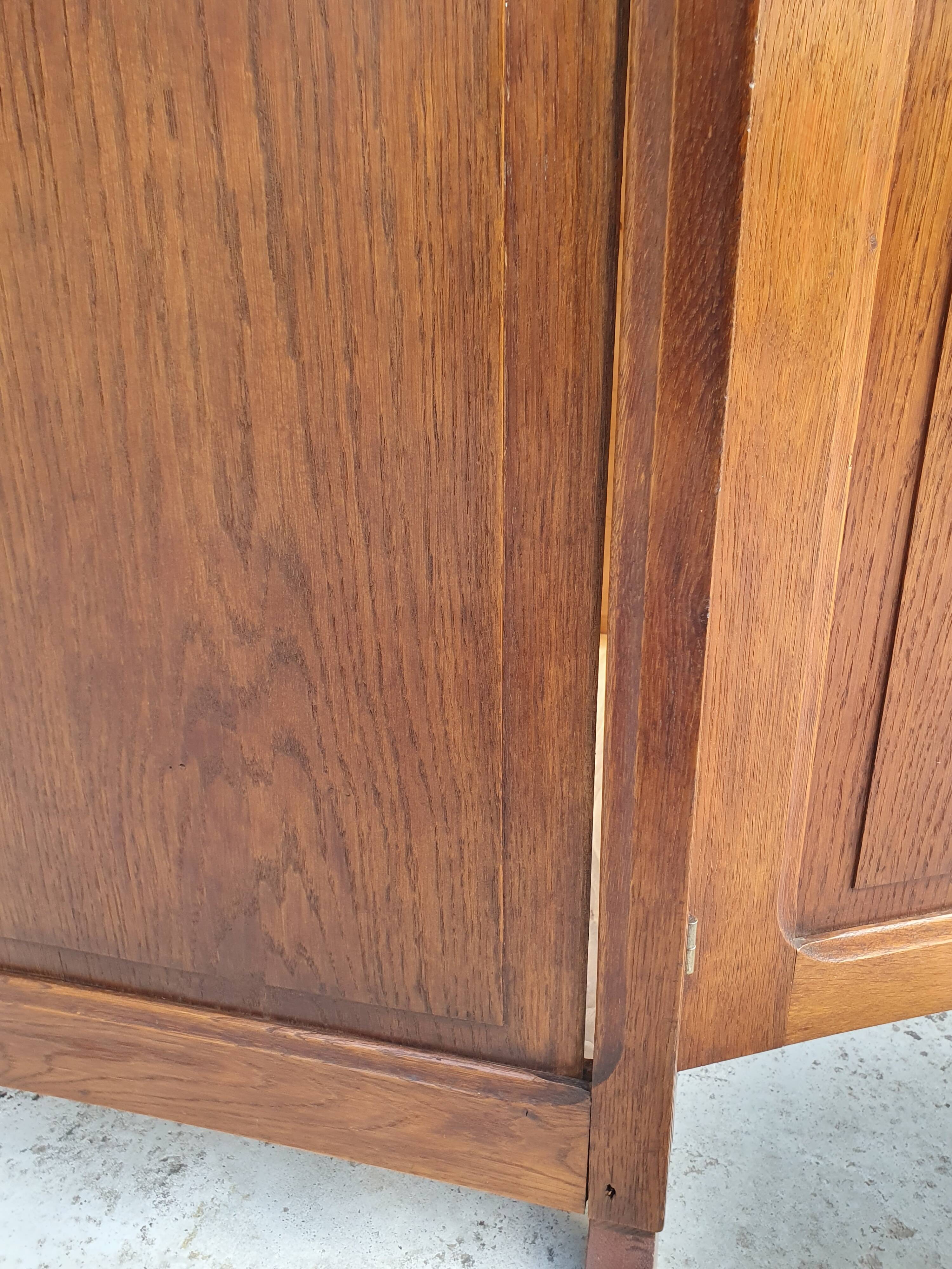 Armoire