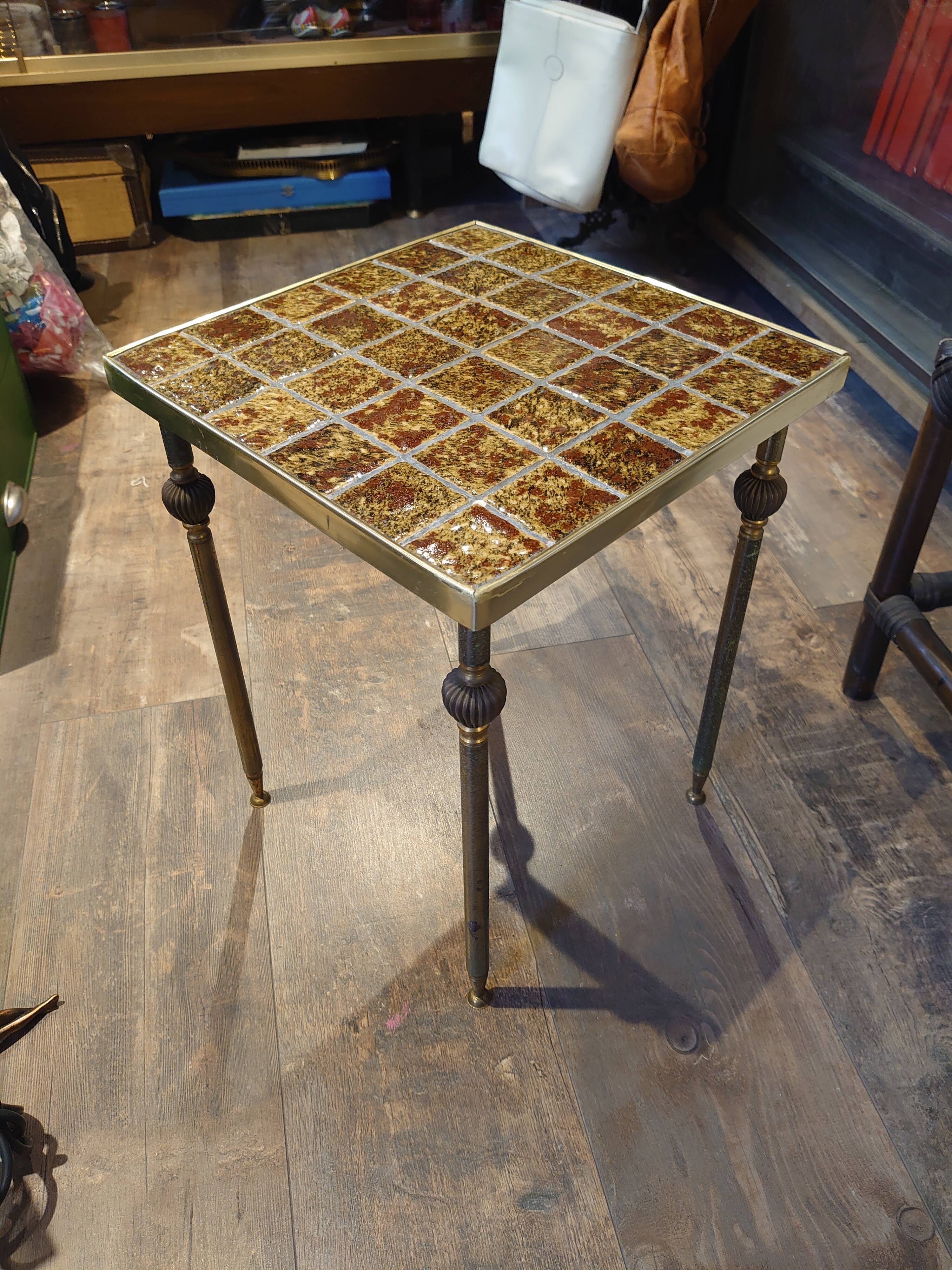 70s table with tiled top