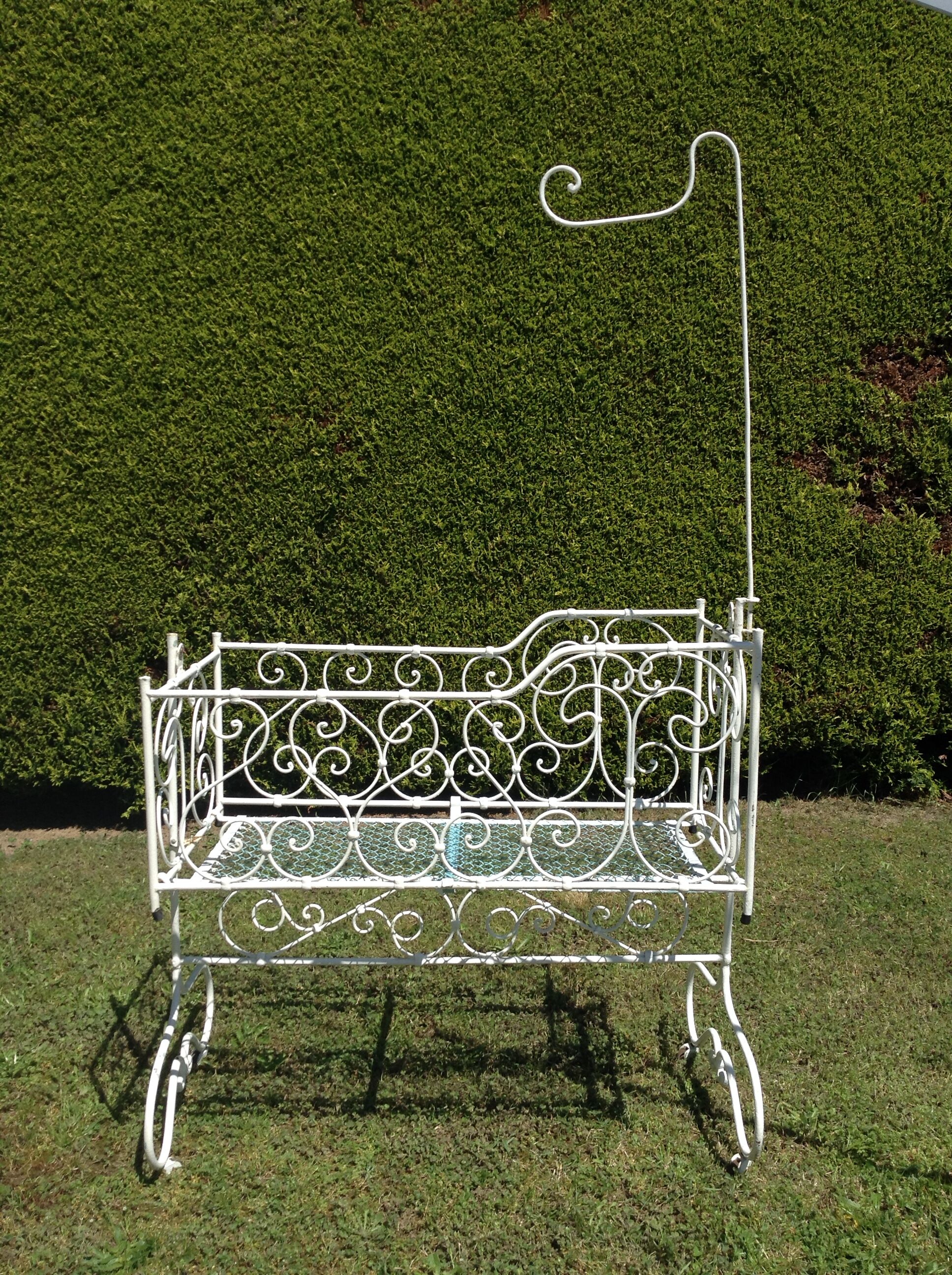 Forged iron cradle