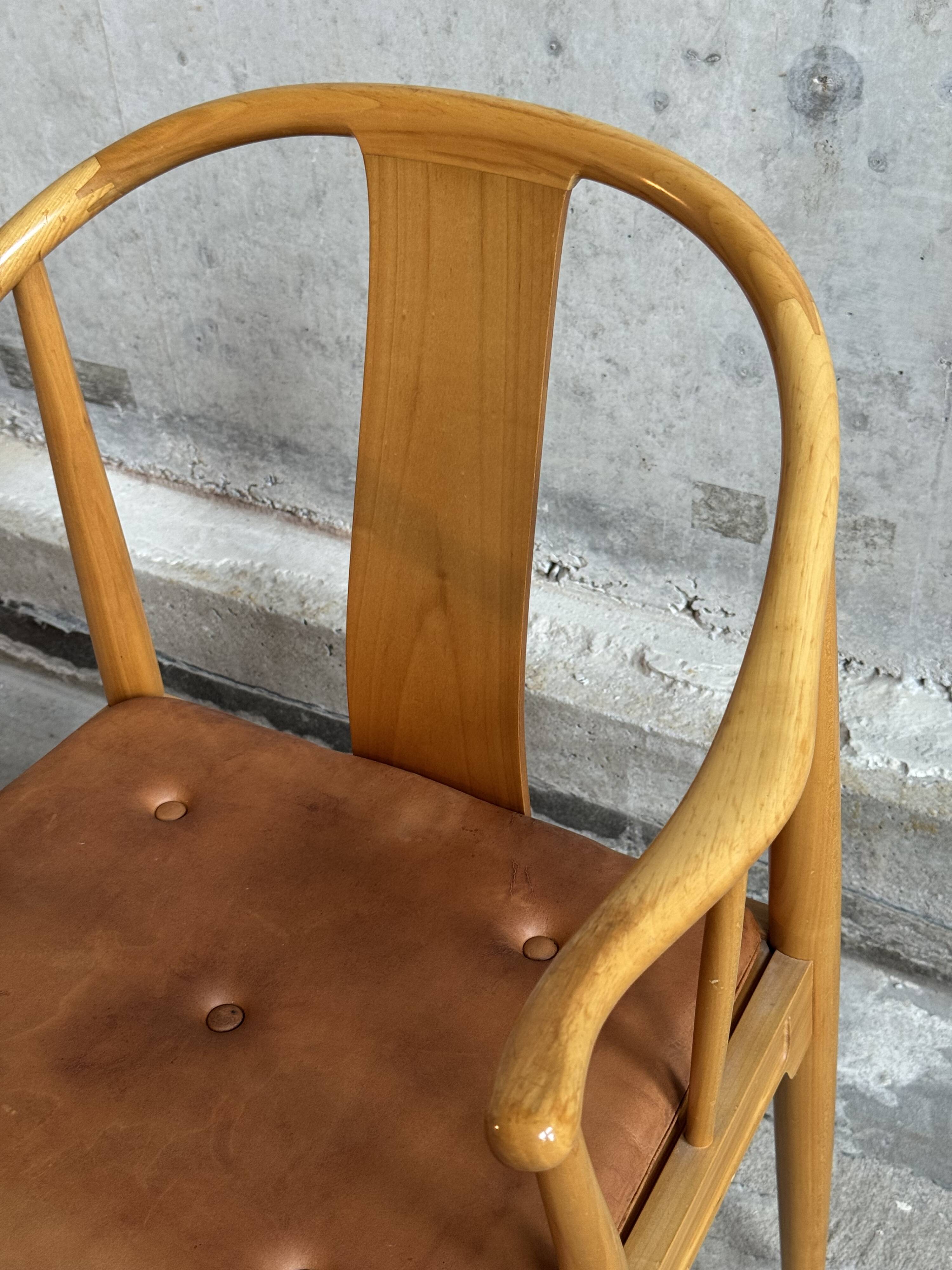 Chaise FH4283 de Hans J Wegner pour Fritz Hansen