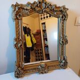Rocaille resin mirror