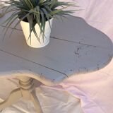 Folding violin table