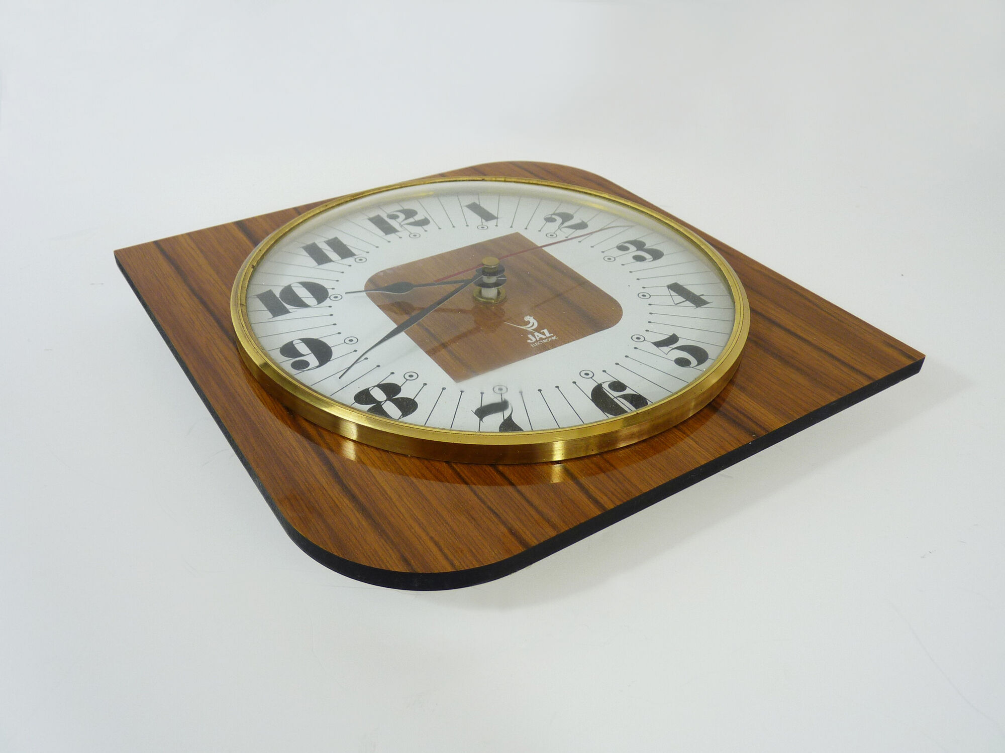 Jaz Electronic Lic Alto France clock in formica, bulging glass frame. Year 70
