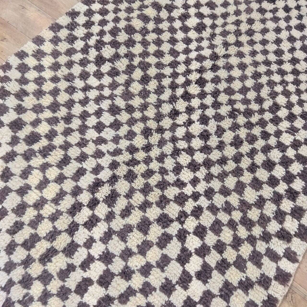 Handmade wool Berber rug 256x150 cm