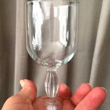 Suite of 8 glasses with port or wine cooked in crystalline tableware