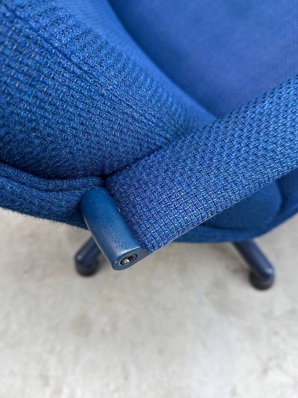 F156 swivel chair with high back, Geoffrey Harcourt, Artifort, Netherlands, 1970s