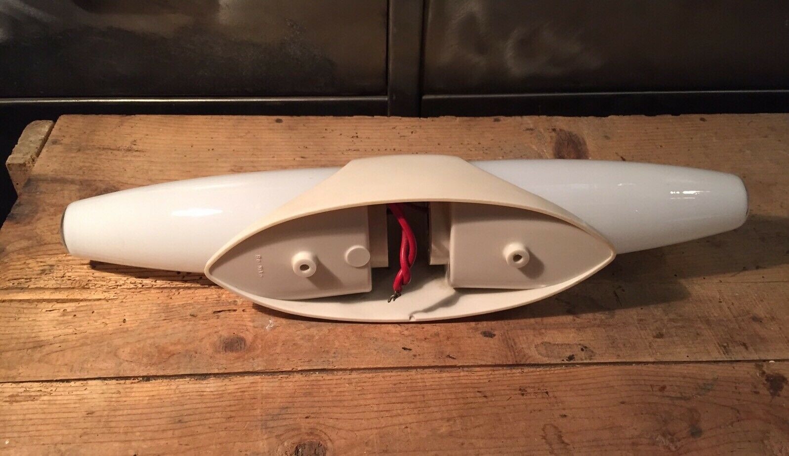 Shell wall lamp in white opaline BO Niko Belgium 1960s