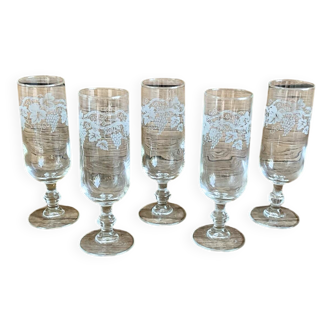 5 vintage grape flutes