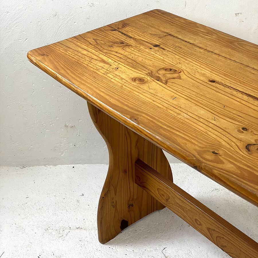 Vintage 70's pine table