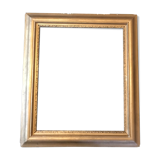 Wooden frame decorated with a frieze.