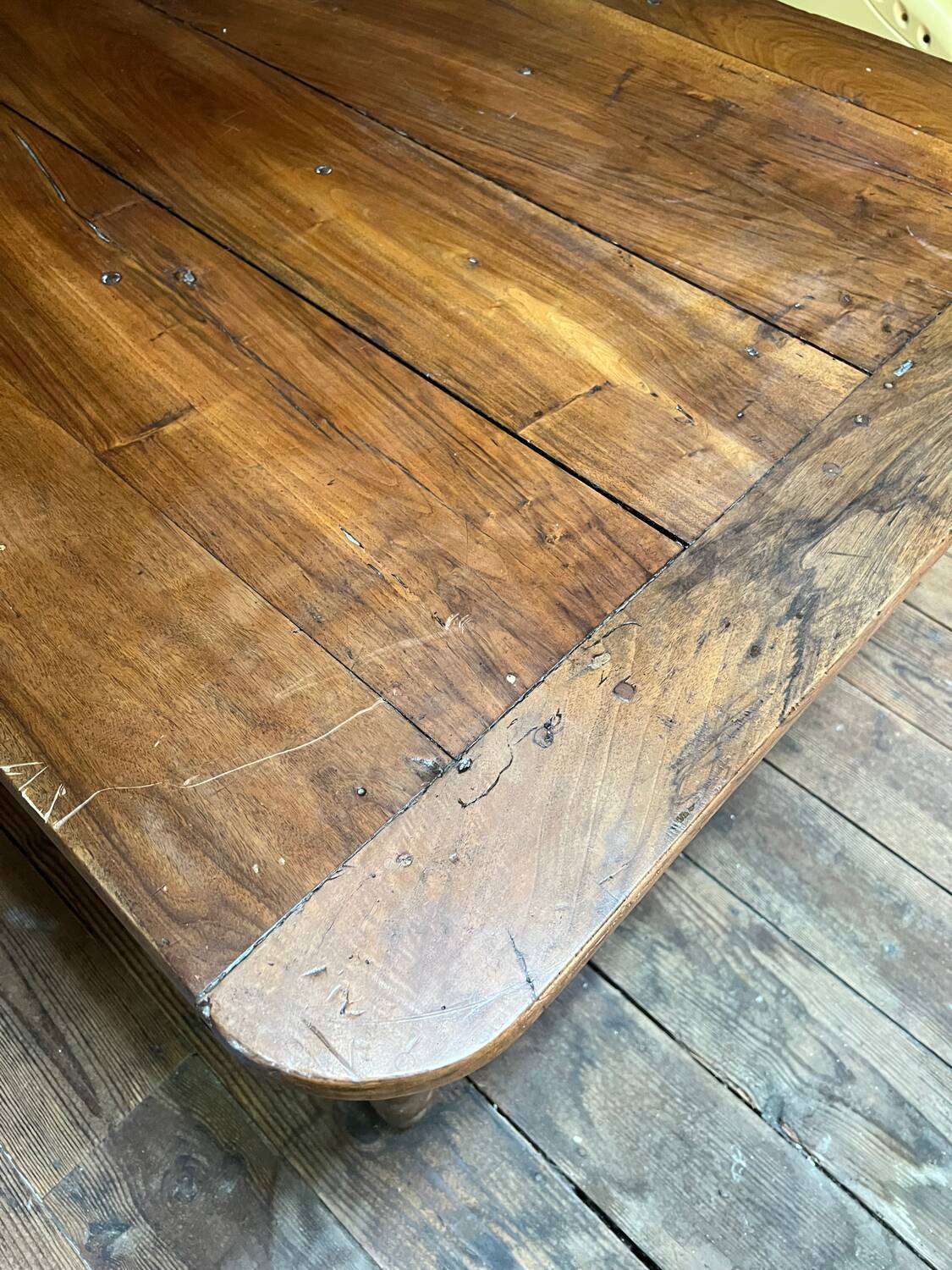 Solid wood farmhouse table, 19th century.