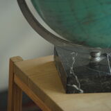 Globe