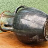 Beauvais sandstone vase