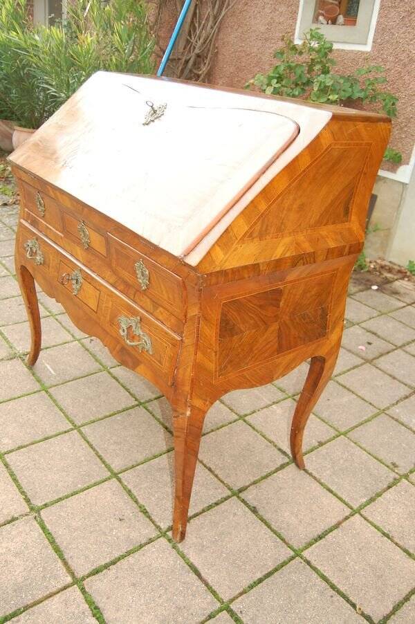 18th century Louis XV period sloping desk