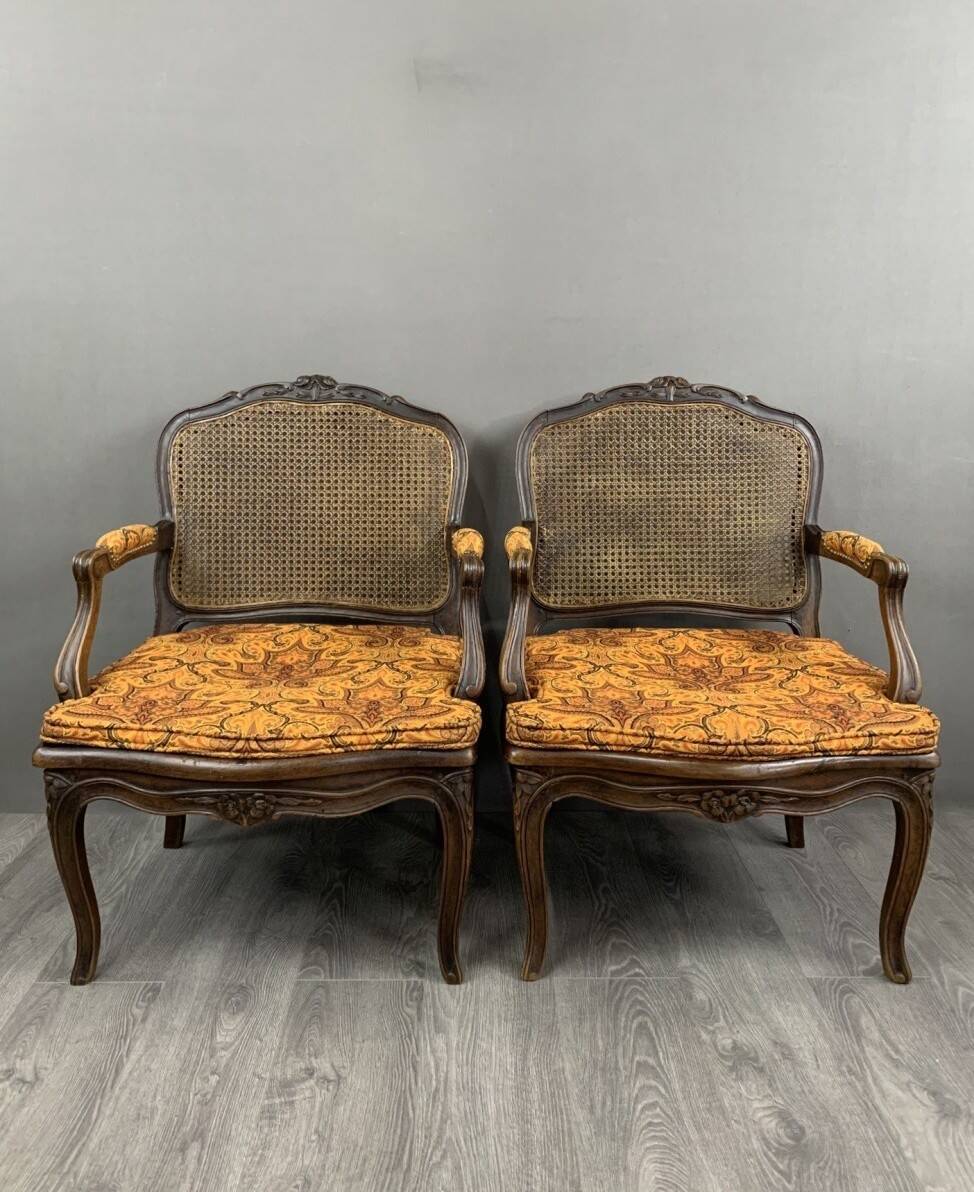 Pair of Louis XV Carved Wood Fluted Armchairs, Late 19th Century