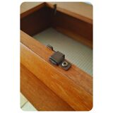 Bureau vintage compact