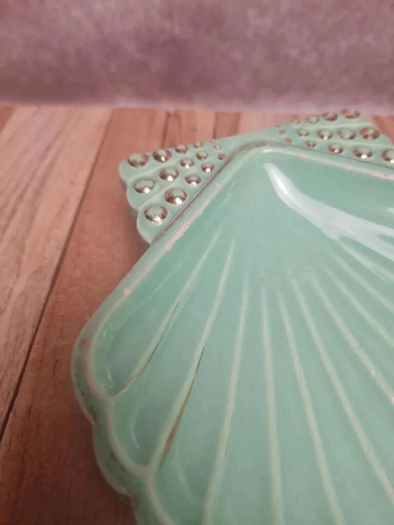 Vintage shell B. Letalle Saint-Clément celadon green with pearl decoration