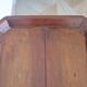 Table d’appoint – Bout de canapé -Acajou – plateau a rebord-1 tiroir