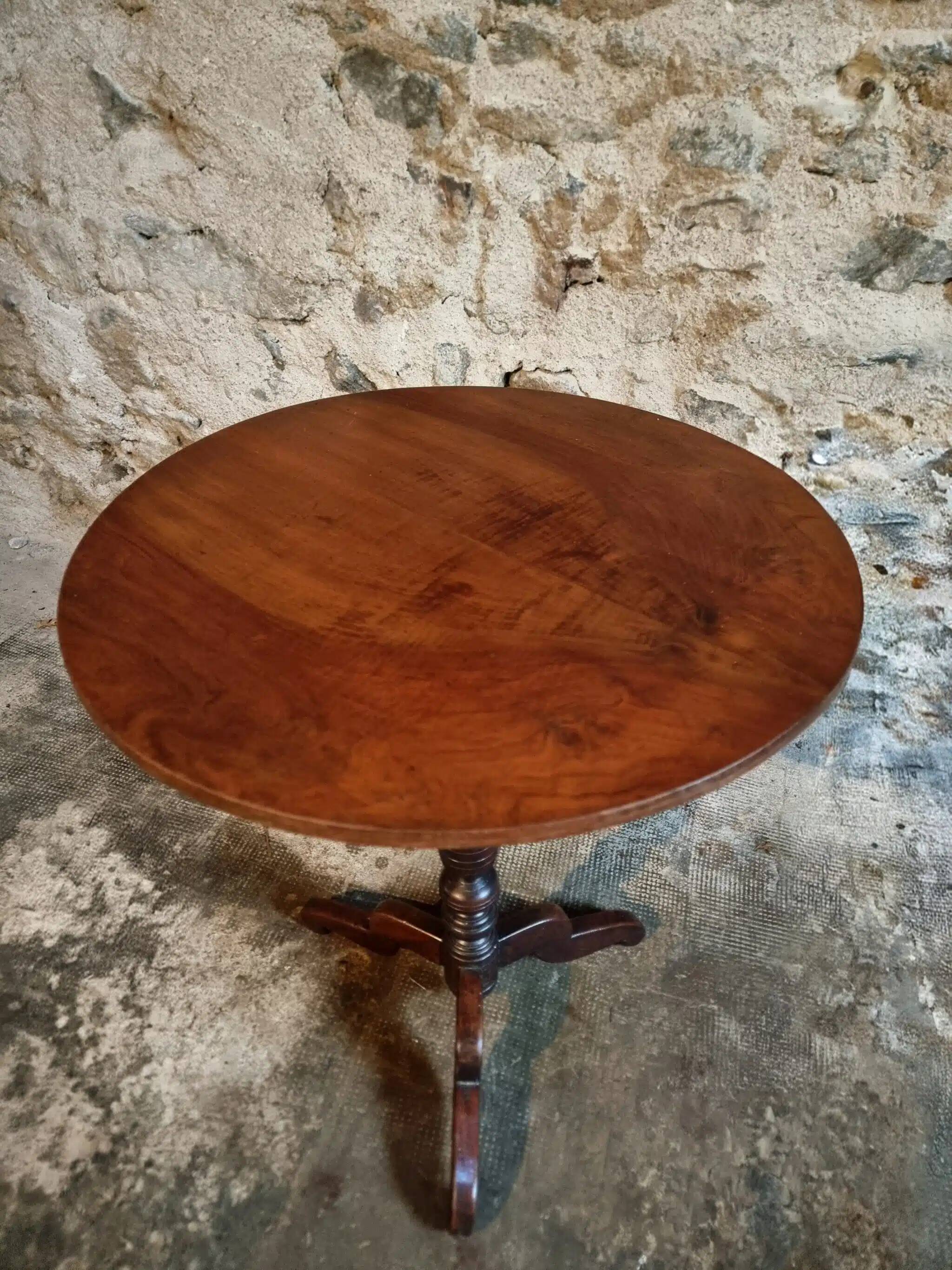 French antique guéridon (pedestal table), 19th century