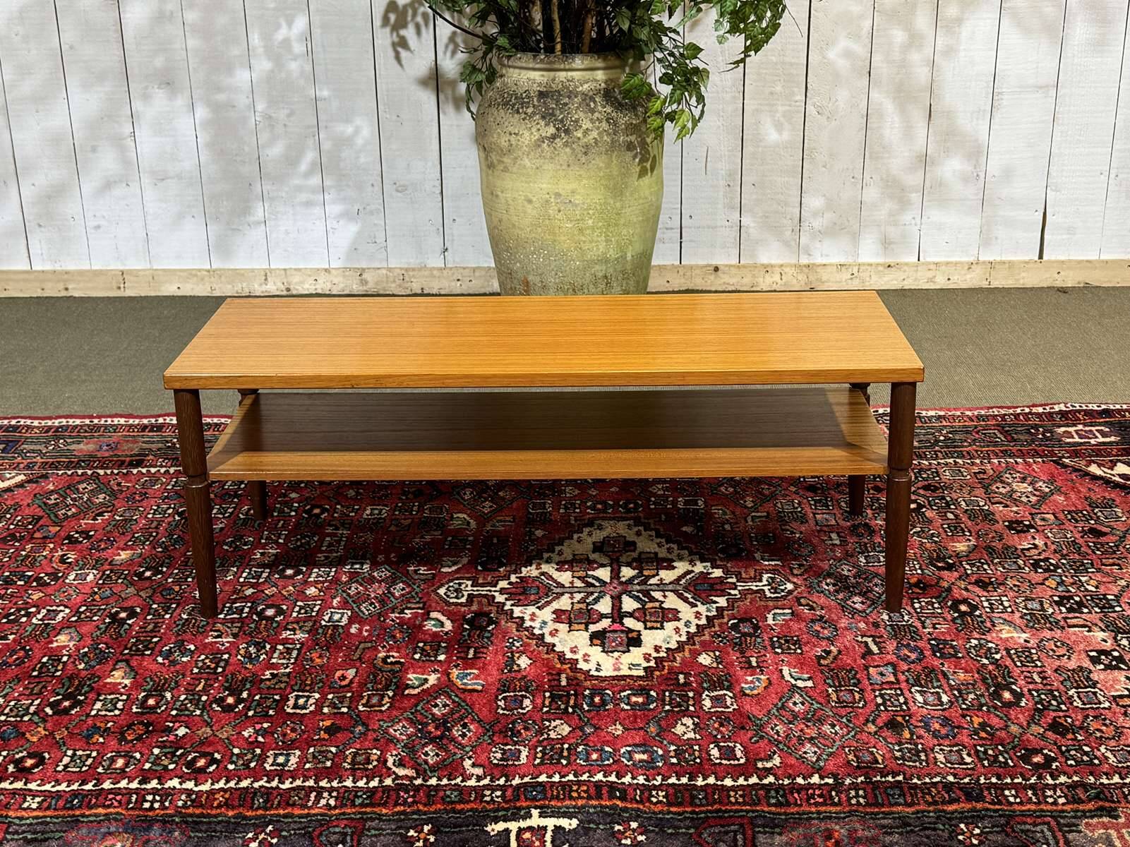 1970s English coffee table in teak and iroko.