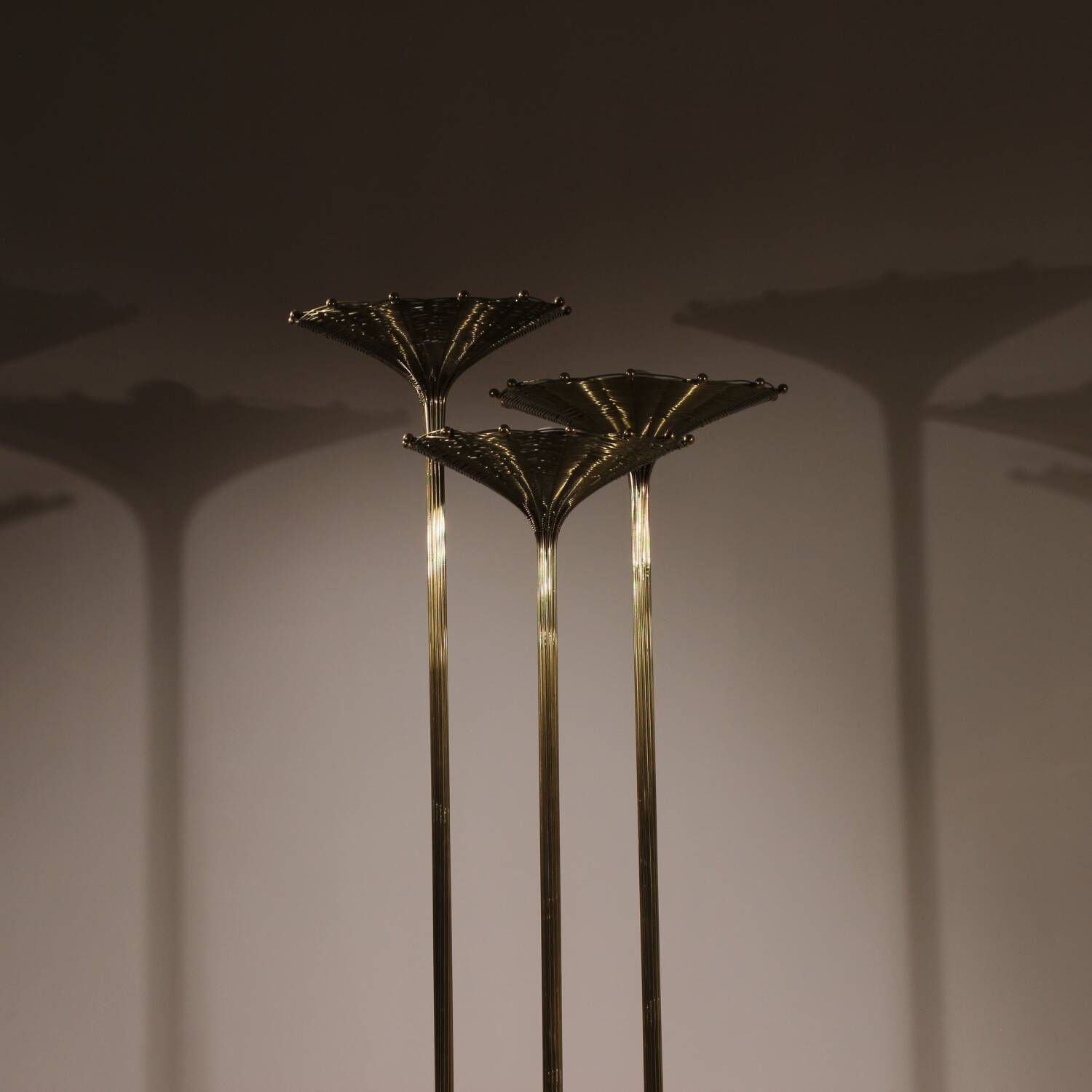 Brass ‚Papyrus‘ Floor Lamp by Nucci Valsecchi | Italy 1970s