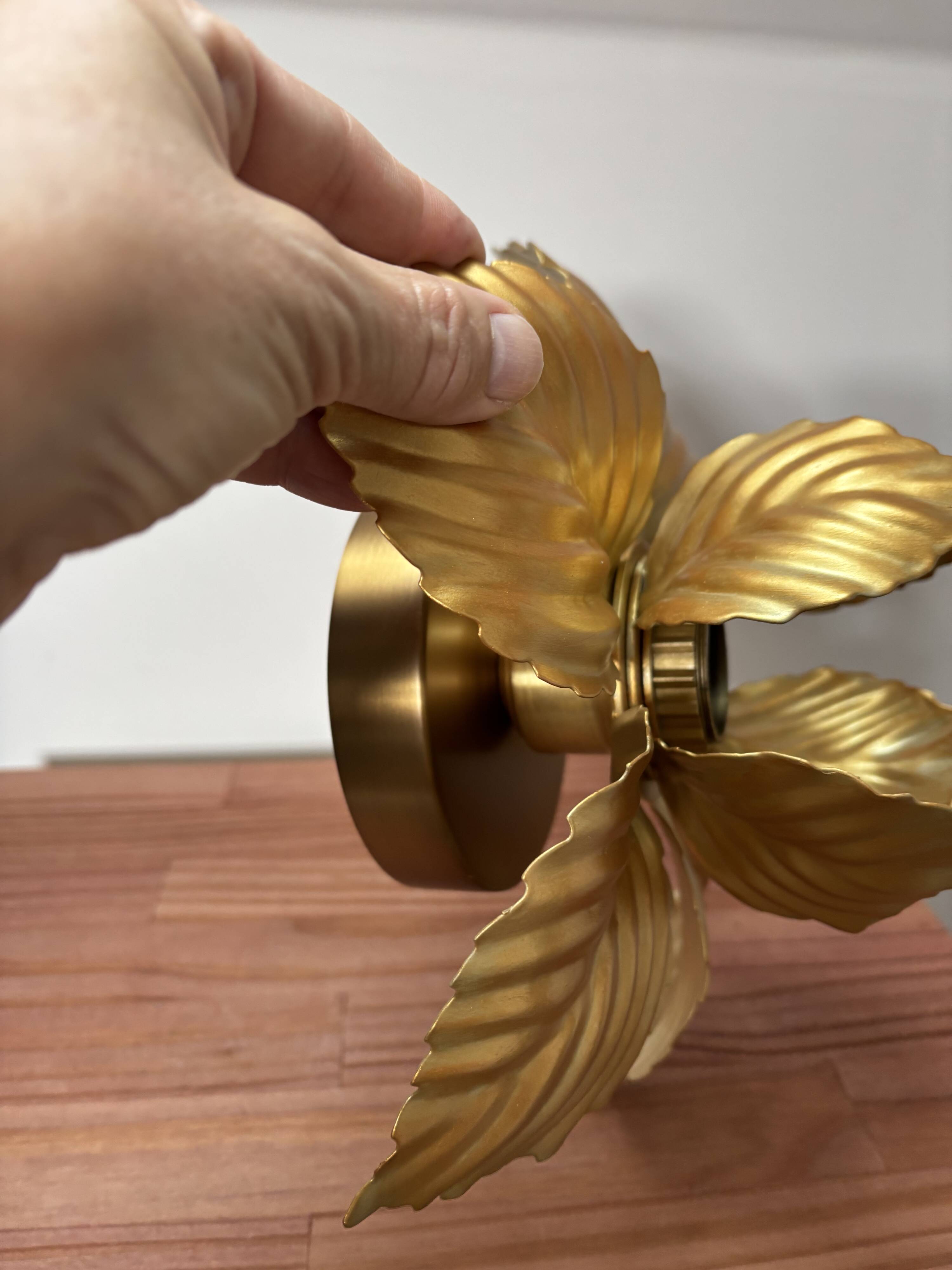 Wall or ceiling light with golden leaf flowers