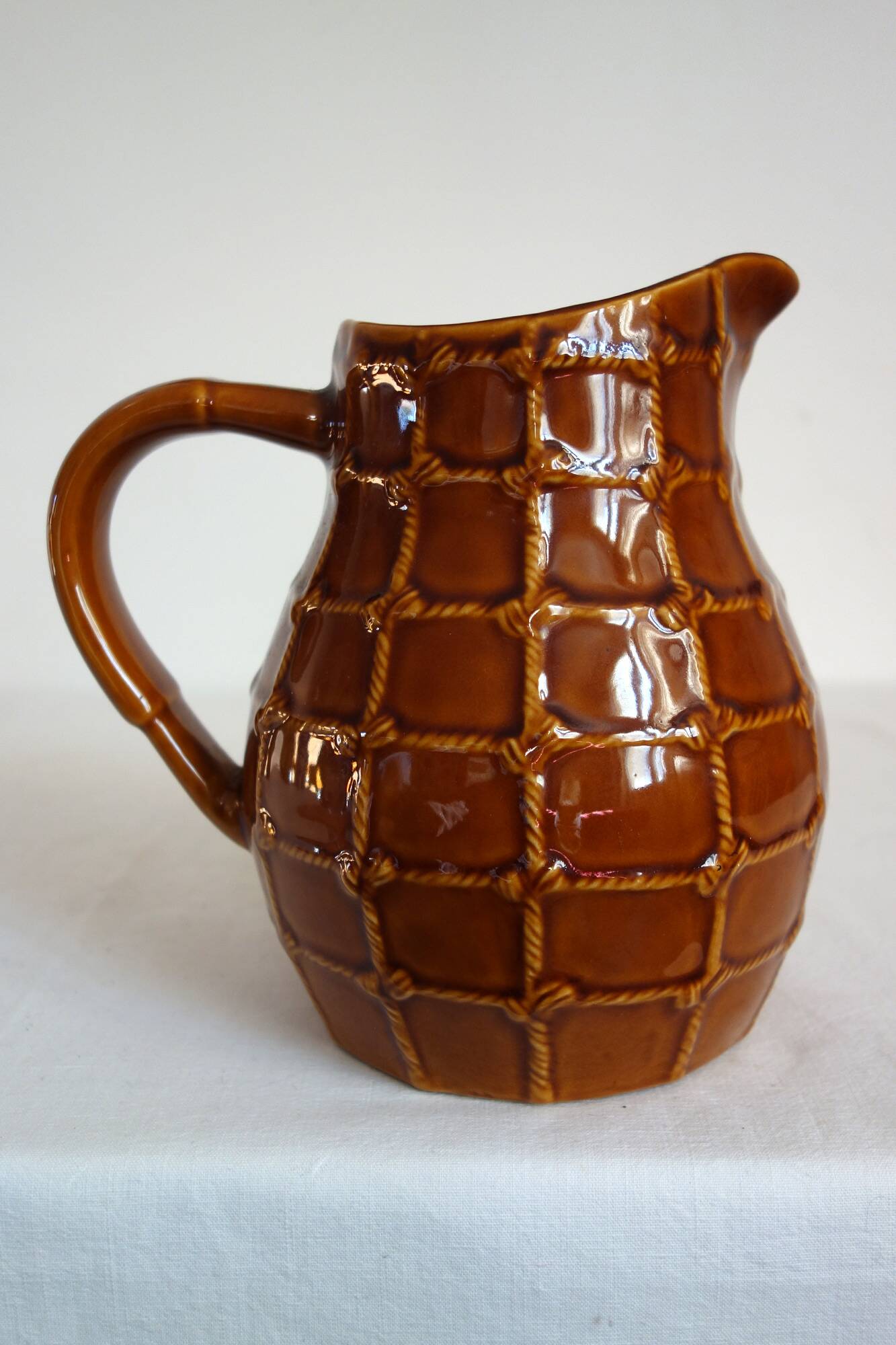 Saint Clément pitcher, rope pattern, vintage 1950s