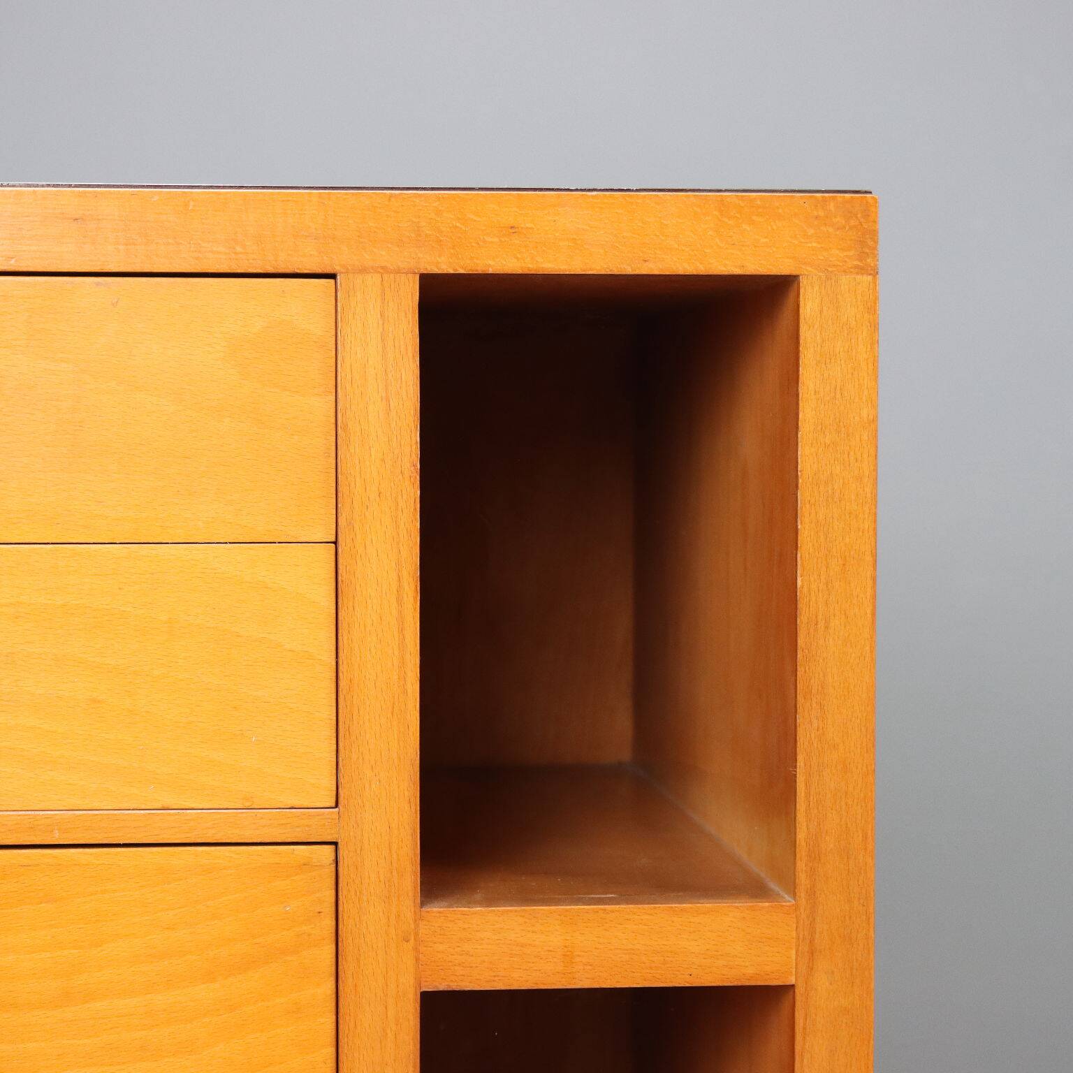 Small cabinet from the 1960s