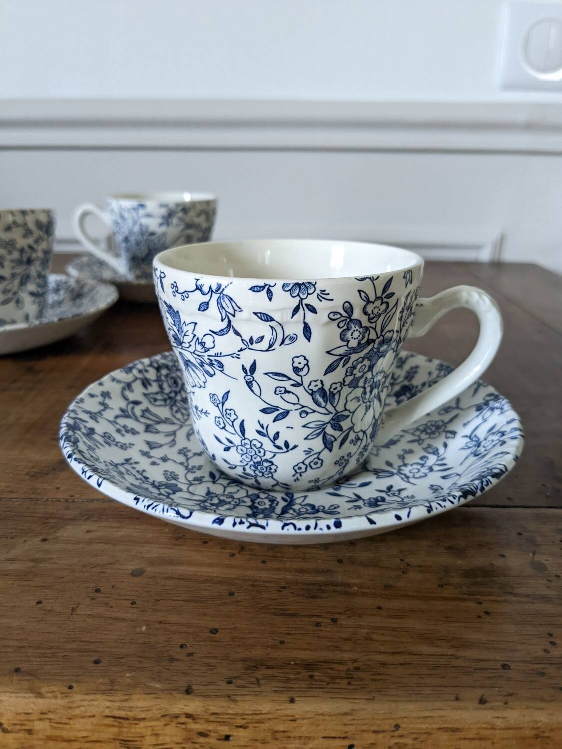 3 tasses anglaises