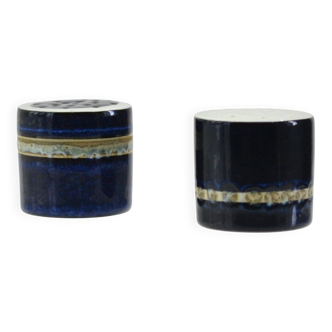 Salt and pepper shakers in earthenware from the Tenera series by Inge-Lise Koefoed for Roya.