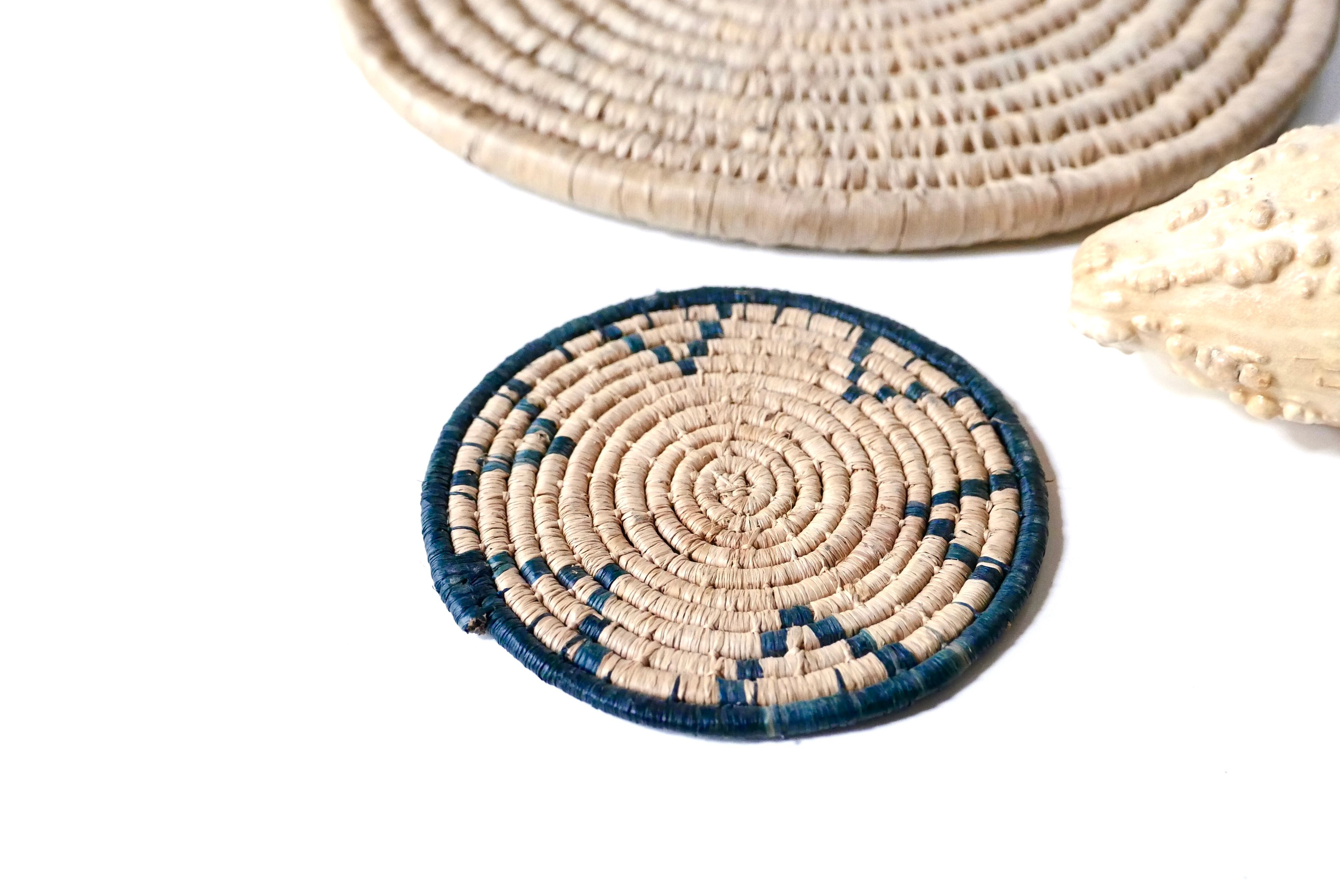 Braided ethnic flat, straw table mat